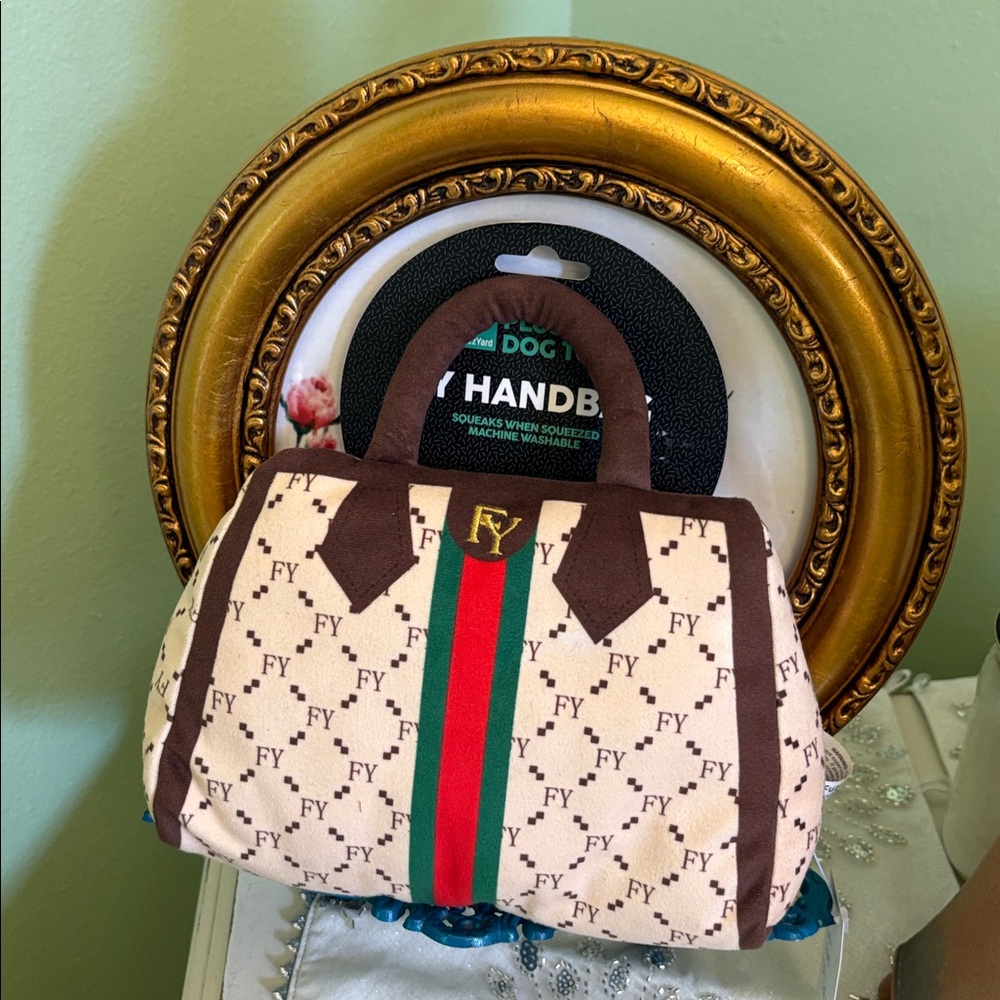 Stylish Brown and Cream Handbag from Gucci’s Posh Pet Pawtique